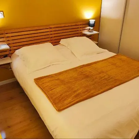 Appartements A Theme Clermont-Ferrand Extérieur photo