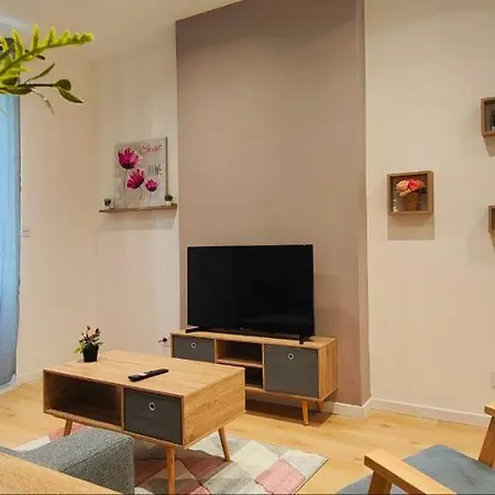 Appartements A Theme Clermont-Ferrand Extérieur photo
